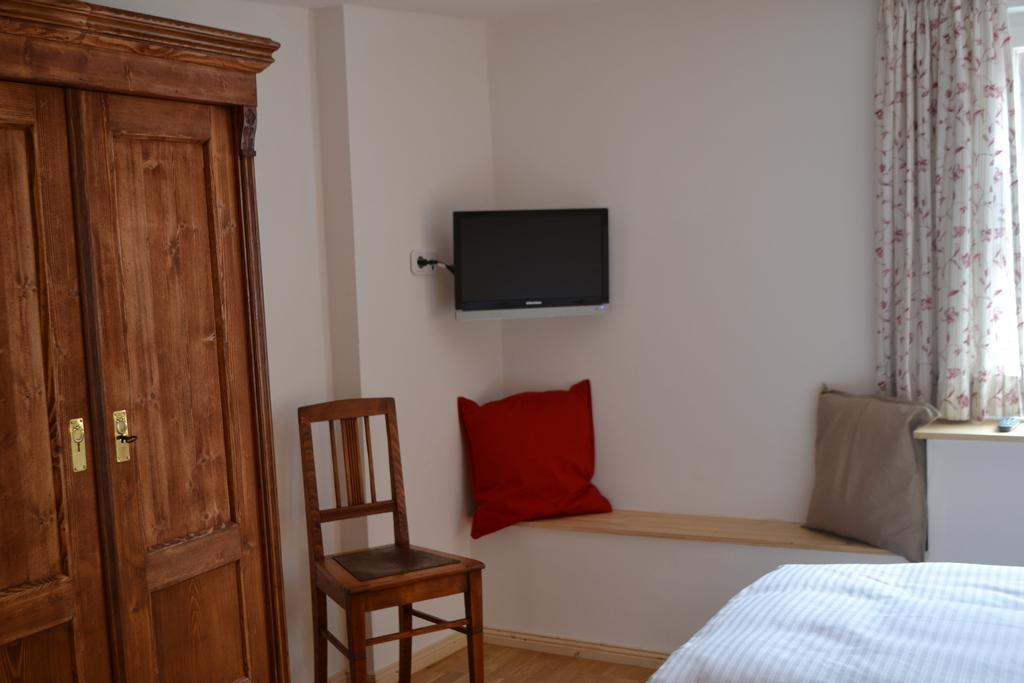 Gaestehaus Alter Keller Ρότενμπουργκ  Δωμάτιο φωτογραφία